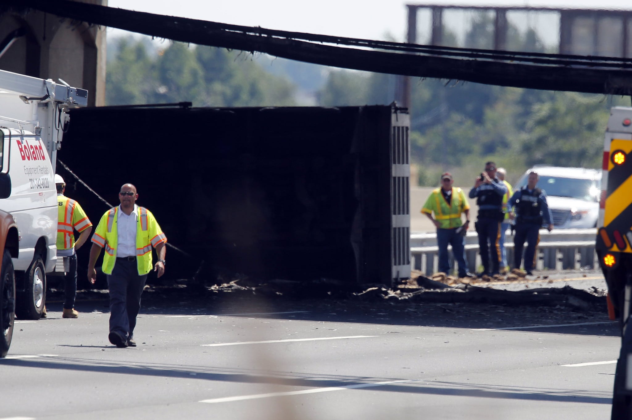 Breaking: Fiery Car Crash Shuts Down New Jersey Turnpike